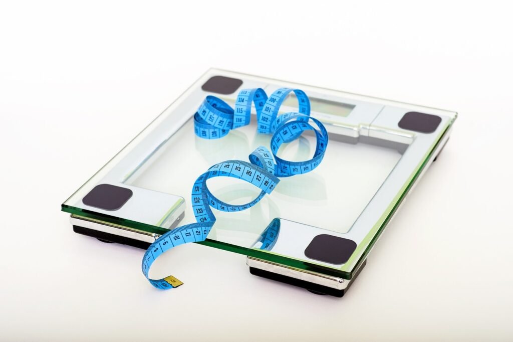 reasons behind weight gain during menopause.